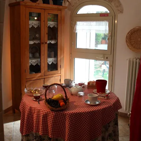 Alojamento de Acomodação e Pequeno-almoço La Cascata