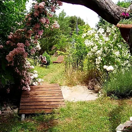 La Cascata Bed & Breakfast 3*